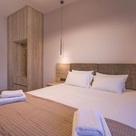 Santa Marina Apartments Родакіно Екстер'єр фото